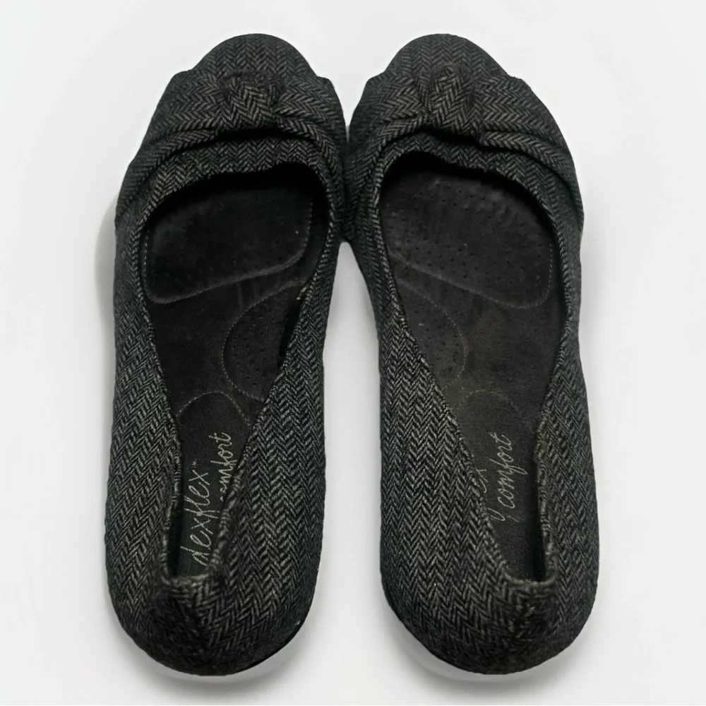 Dexflex Comfort Herringbone‎ Wedge Pumps Women’s Sz 9.5 Wide Black Gray Fabric